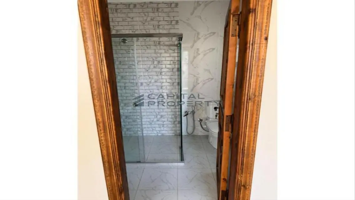 Stunning Apartment for Sale in 191 Area