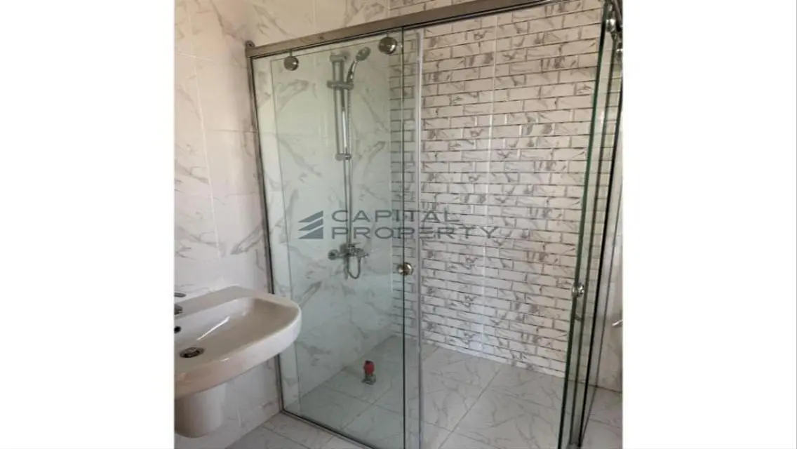 Stunning Apartment for Sale in 191 Area