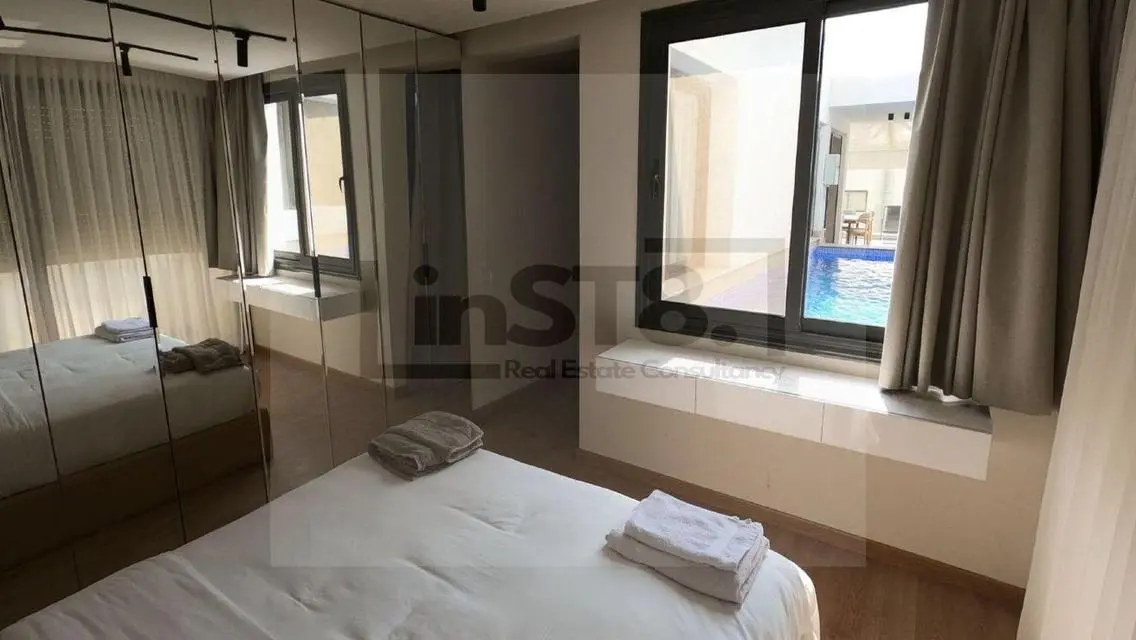 فيلا رائعة للبيع في منطقة ST81