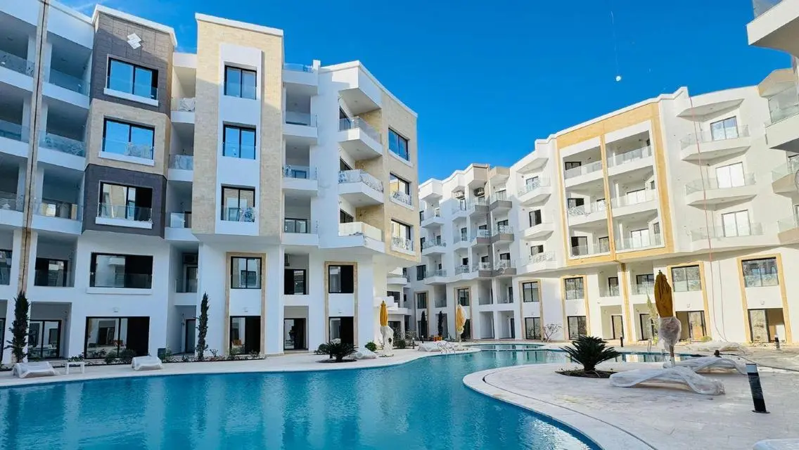 Luxury Apartment for Rent 81 sqm with Pool and Balcony