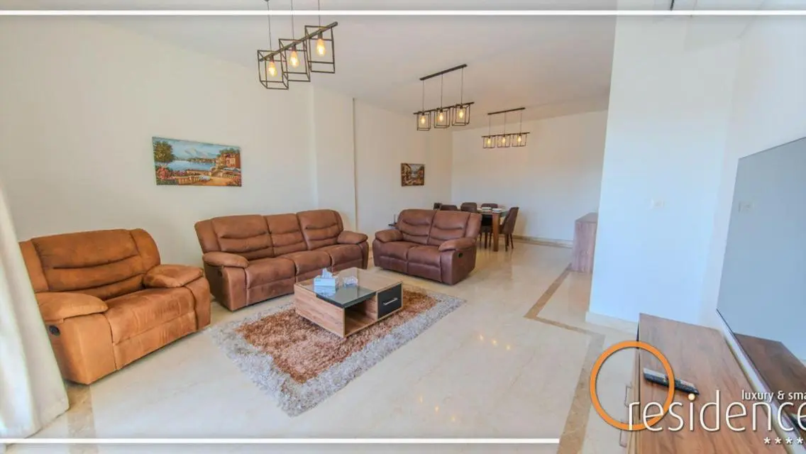Stunning Lake View Apartment - 125,000 EGP