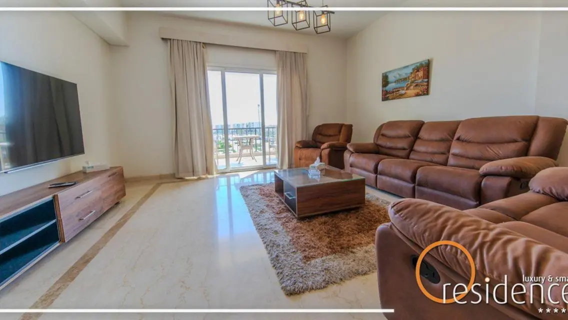 Stunning Lake View Apartment - 125,000 EGP
