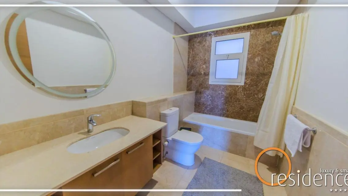 Stunning Lake View Apartment - 125,000 EGP