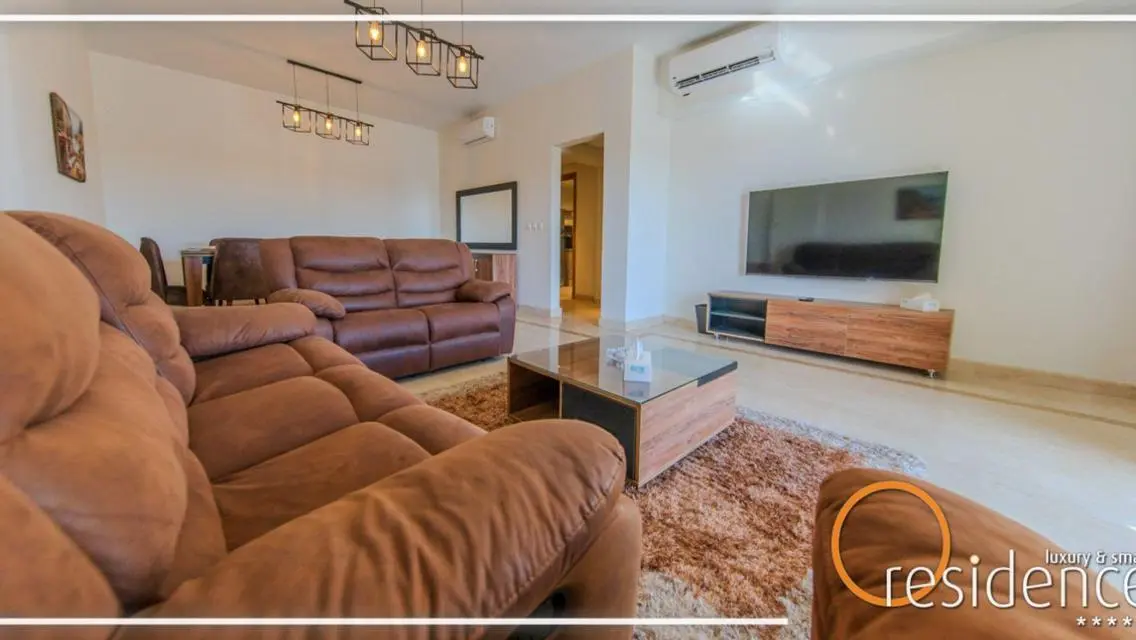 Stunning Lake View Apartment - 125,000 EGP