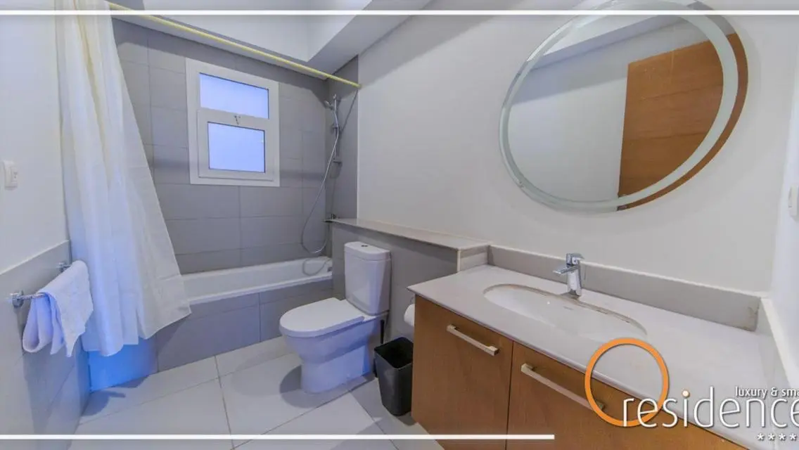 Stunning Lake View Apartment - 125,000 EGP