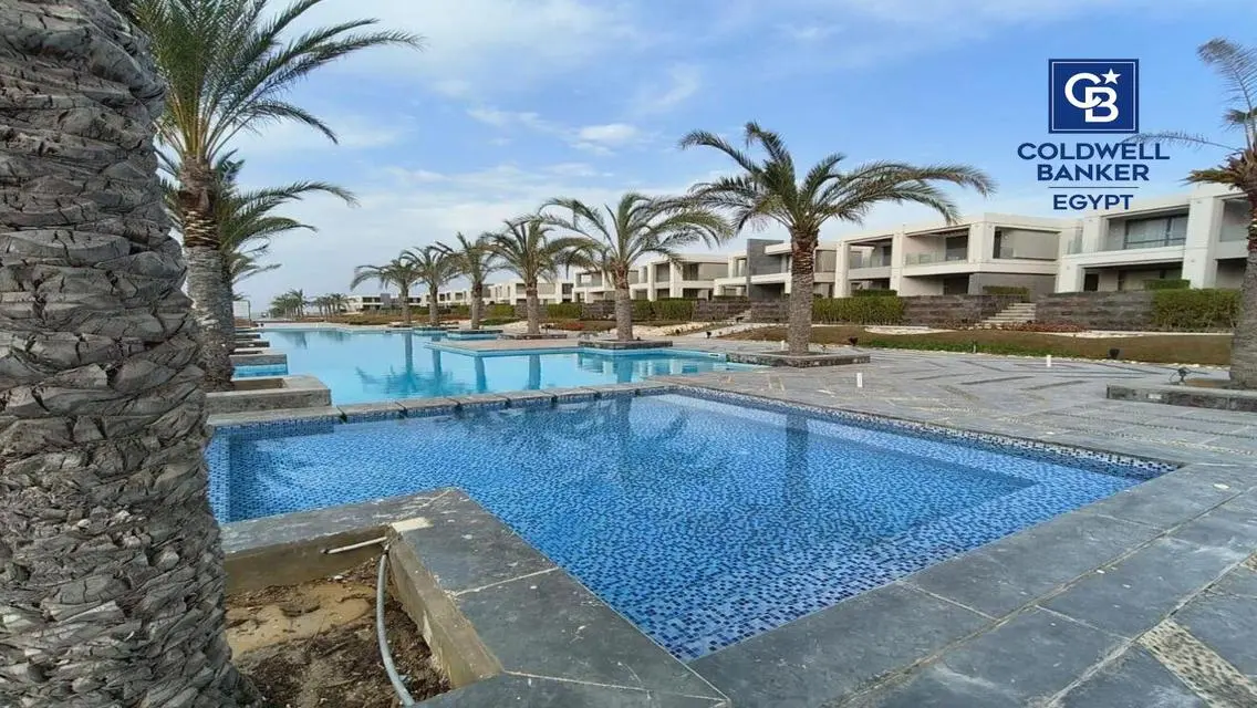 Luxury Apartment with Balcony and Security Guard in Cairo