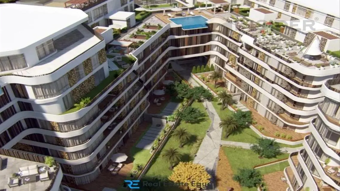 Luxury Apartment of 350m² with Lake View