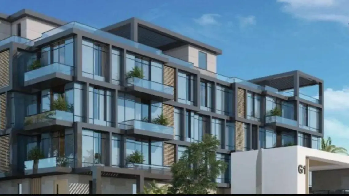 Luxury Penthouse with Stunning Views and Complete Amenities