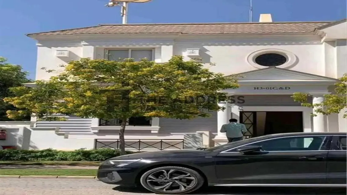 Luxury Villa in New Cairo Compound