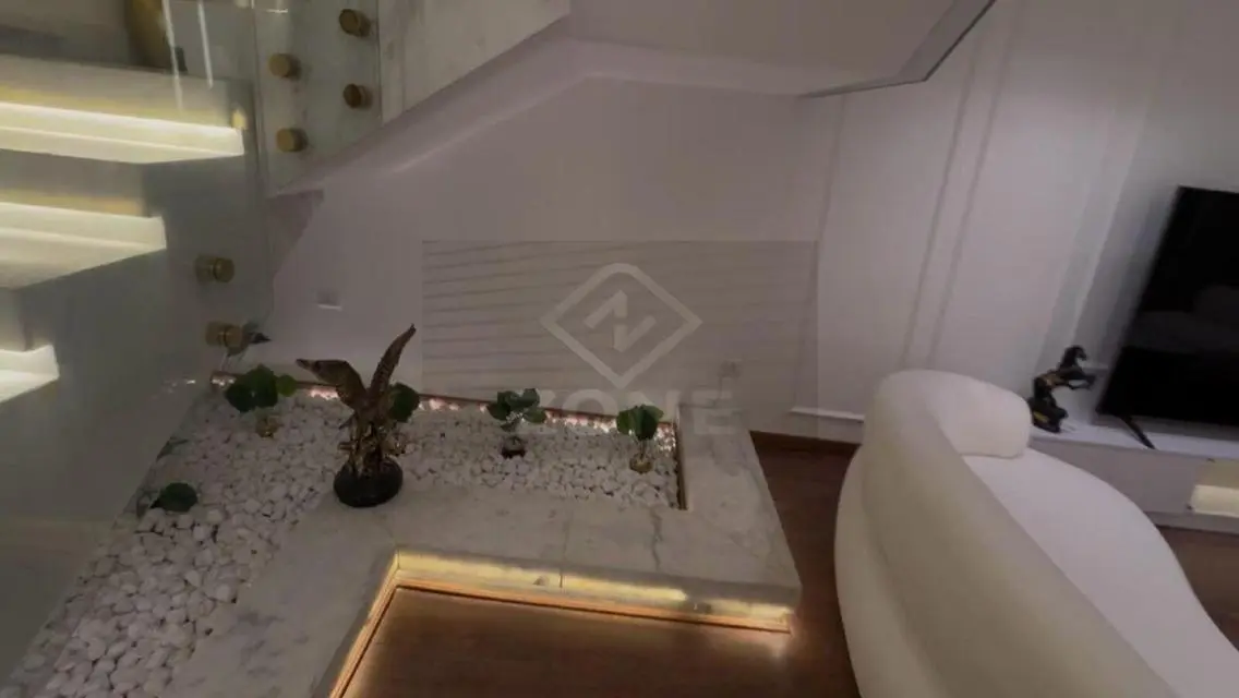 Luxury Apartment with Spacious Design in a Prime Location