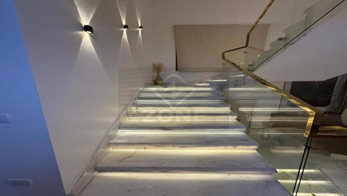 Luxury Apartment with Spacious Design in a Prime Location