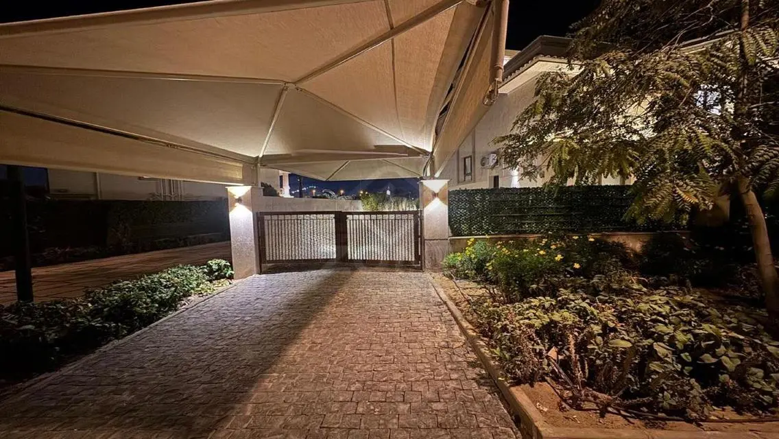 Luxury Apartment with Spacious Design in a Prime Location