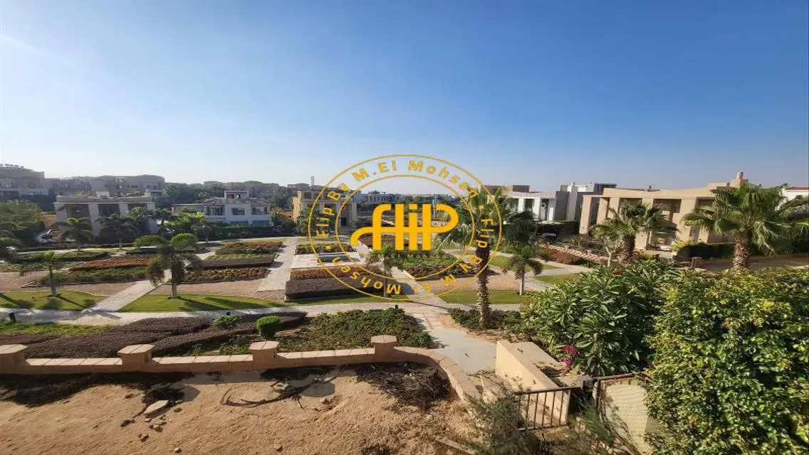 Luxurious Villa for Sale - 570 sqm with Pool and Private Garden