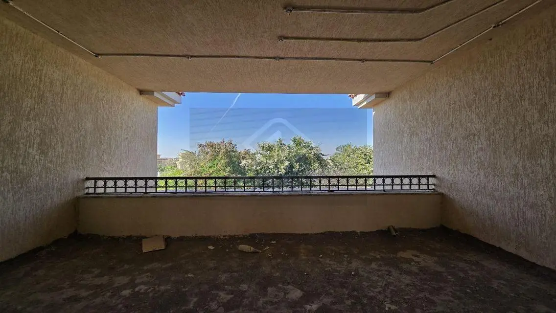 Luxury Villa for Sale in A-VG2 Area