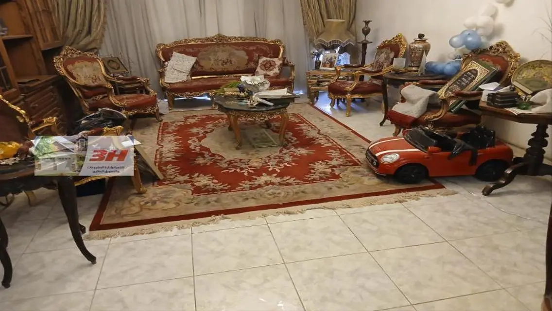 شقة فاخرة بمساحة واسعة في قلب المدينة
