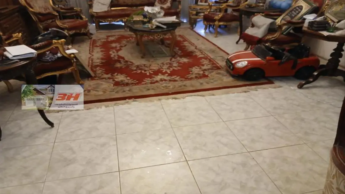 شقة فاخرة بمساحة واسعة في قلب المدينة