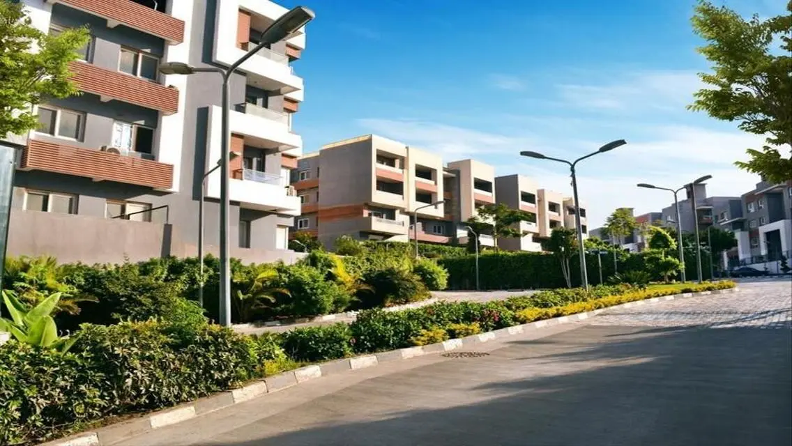 Luxury Apartment with Spacious Layout and Private Garden