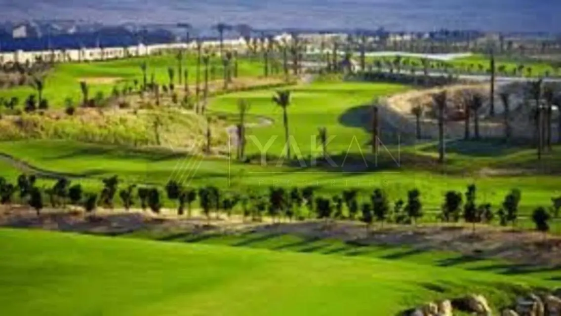 Amazing Investment Opportunity: Luxury Apartment of 3300 sqm in a Quiet Area