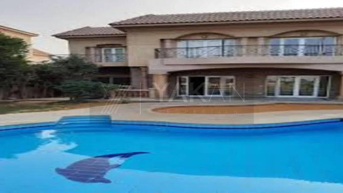 Amazing Investment Opportunity: Luxury Apartment of 3300 sqm in a Quiet Area