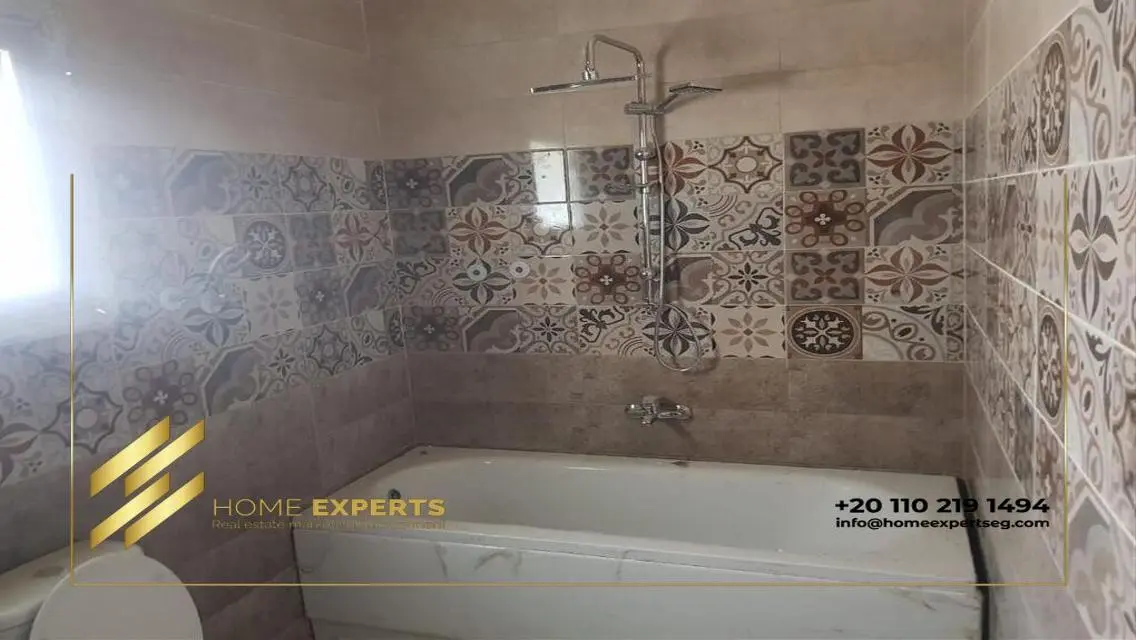 Luxury Apartment with 165 Meters Space and Full Amenities