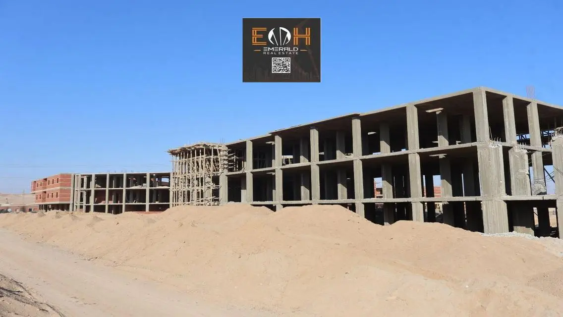 Luxury Villa for Sale with Spacious Amenities