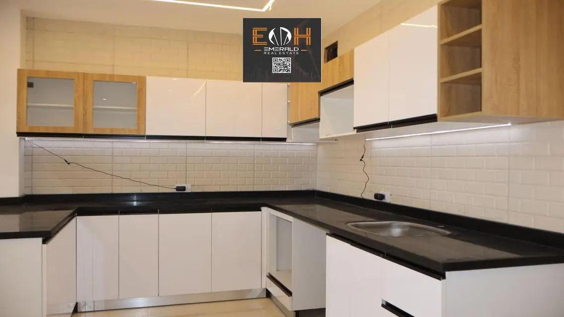 Luxury Villa for Sale with Spacious Amenities