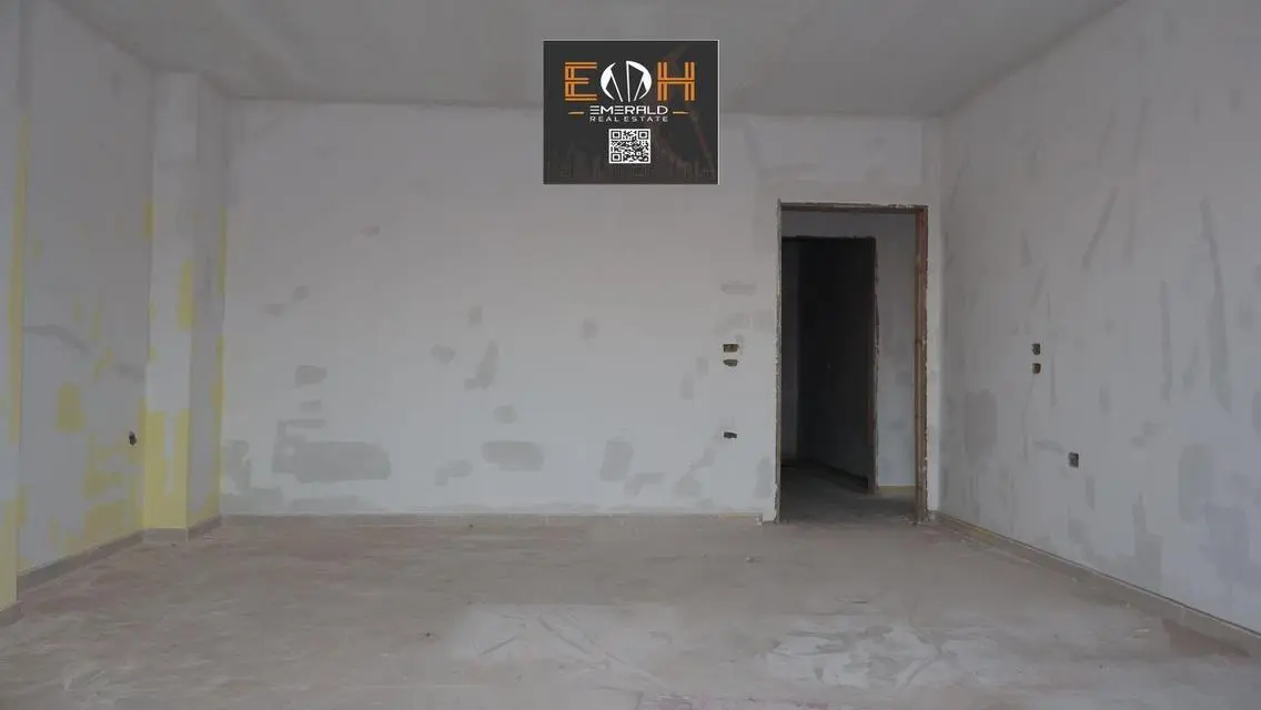 Stunning Villa for Sale with Spacious Area
