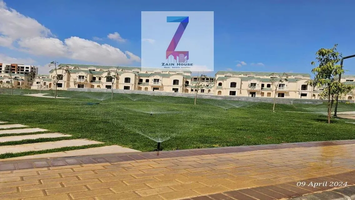 شقة مفتوحة السطح للبيع في منطقة مميزة