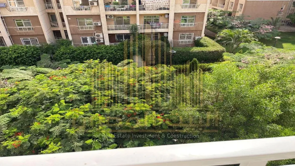 شقة فاخرة بمساحة واسعة - B7-82