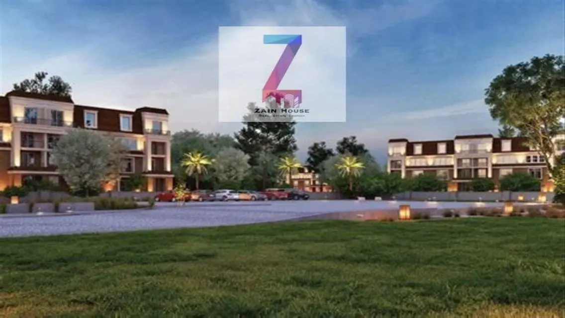 Spacious 165 m² Apartment with Private Garden and Balcony