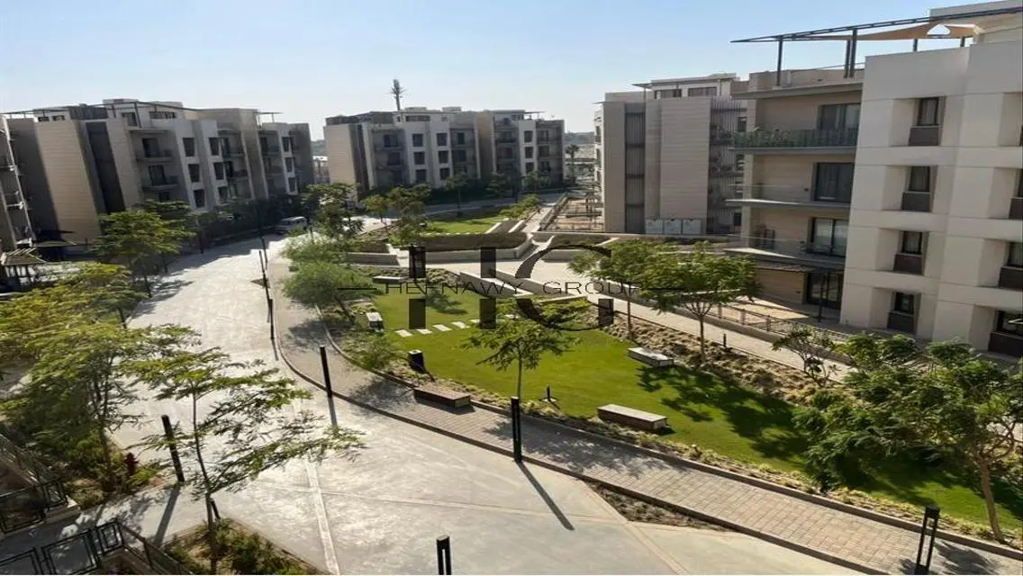 شقة فاخرة للبيع في موقع متميز