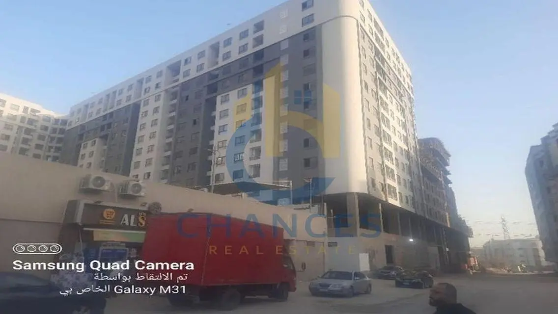 Apartment for Sale at 2,700,000 EGP with Balcony