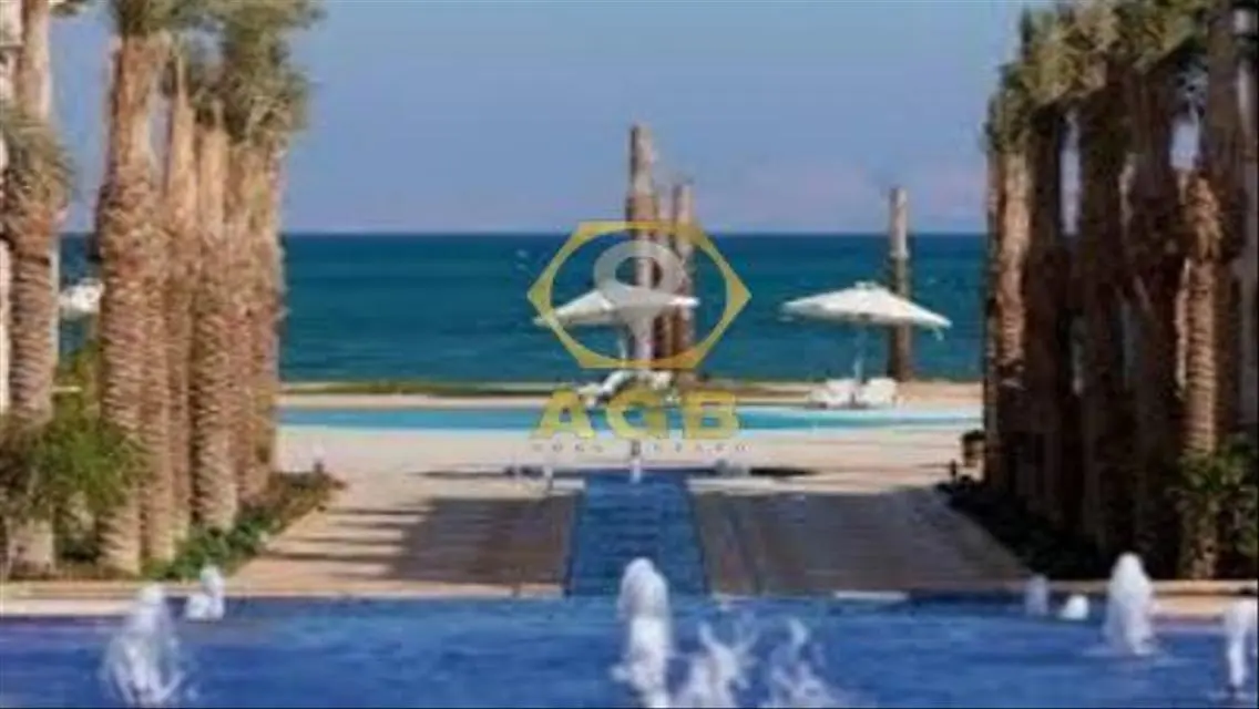 Luxurious Apartment with Spacious Layout for Sale
