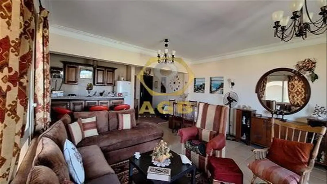Luxurious Apartment with Spacious Layout for Sale