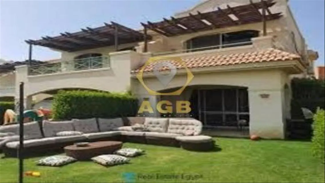 Luxurious Apartment with Spacious Layout for Sale