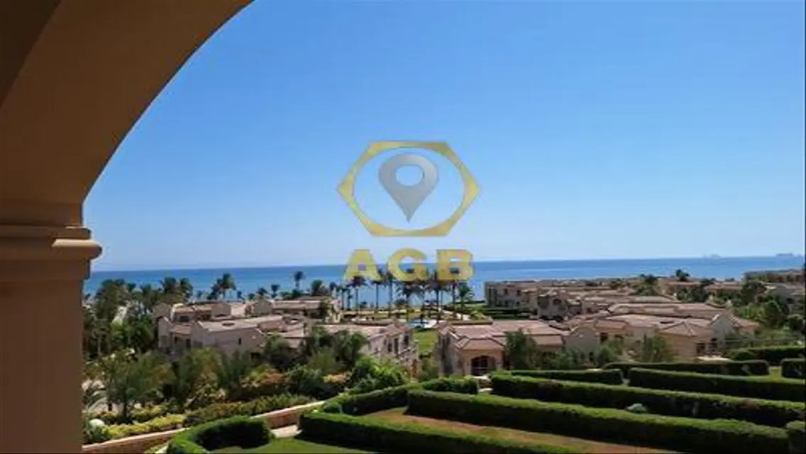 Luxurious Apartment with Spacious Layout for Sale