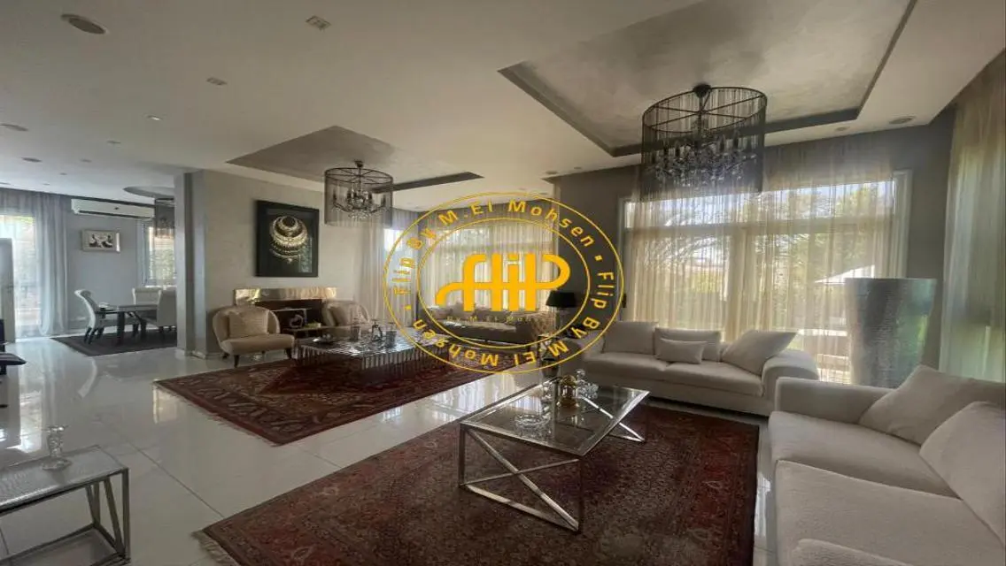Luxury 600 sqm Apartment with Private Pool in the City Center