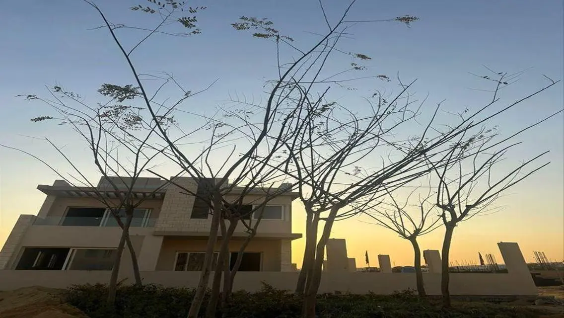 منزل فخم للإيجار في موقع رائع