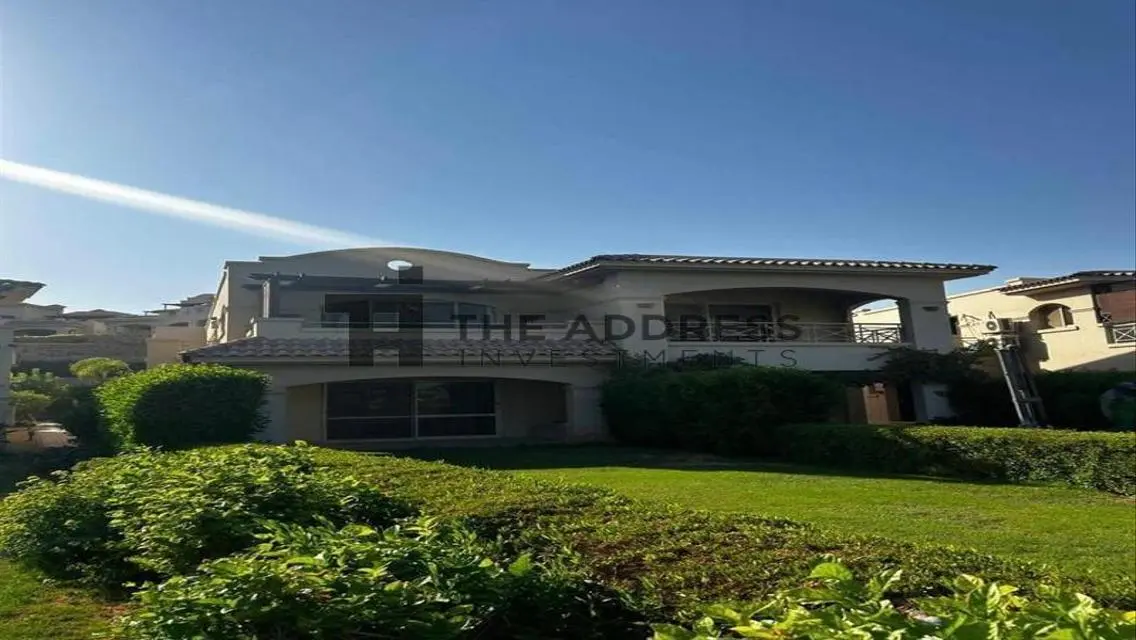 Luxury Villa with Ample Space in New Cairo