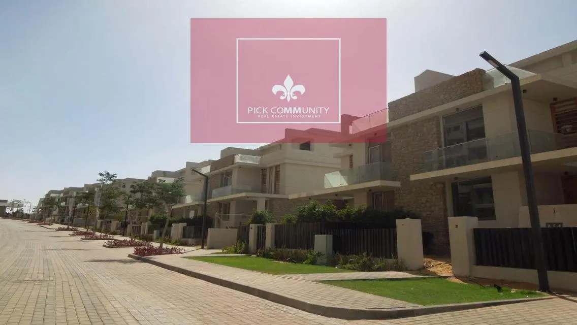 Luxury Villa for Sale in R7-7 - Il Bosco
