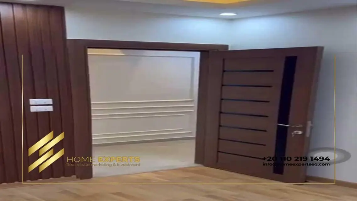 شقة فاخرة في حي متميز مع إطلالة رائعة
