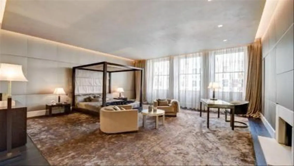 Luxury Villa for Sale with Lake View