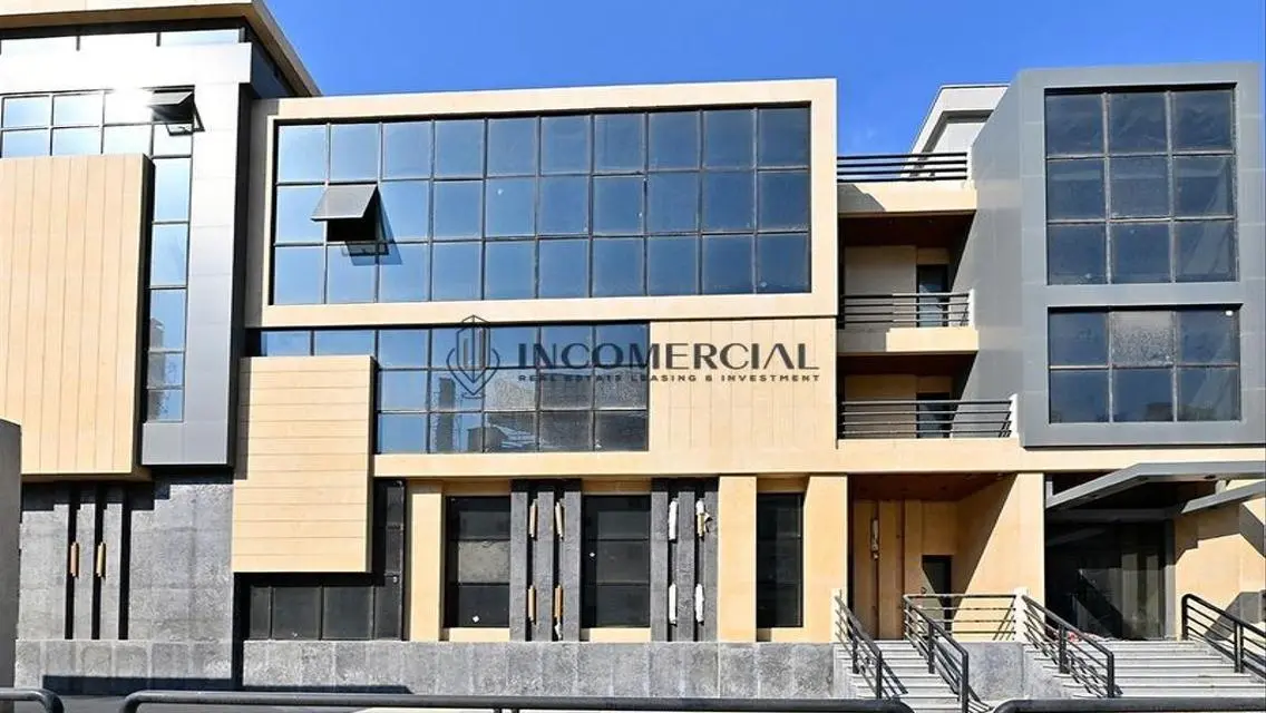 Luxurious Property with Spacious Area in a Prime Location