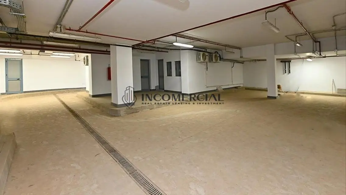 Luxurious Property with Spacious Area in a Prime Location