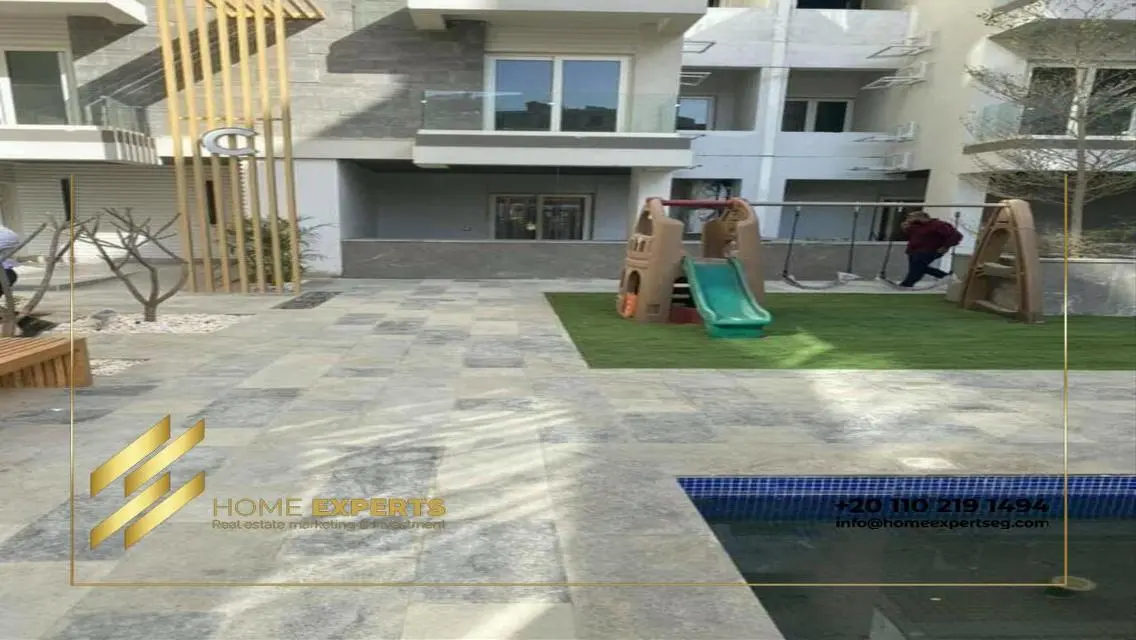 شقة فاخرة بمساحة متر مع إطلالة رائعة