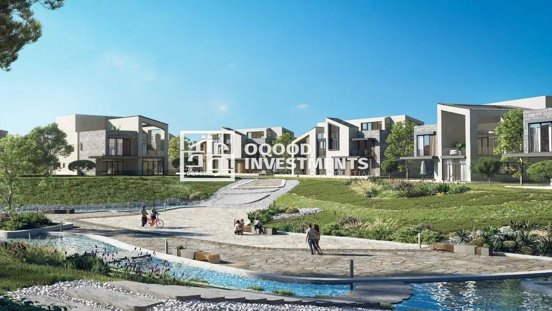 Luxurious Villa with Stunning Views and Great Amenities