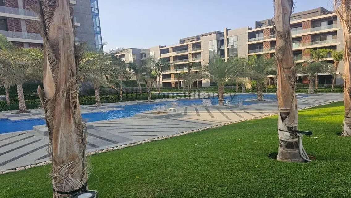 شقة فاخرة للإيجار في باتيو أورو