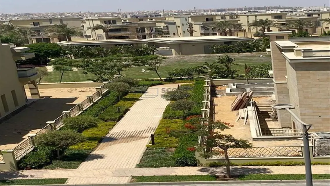 Luxury Villa with Private Garden and Maid's Room
