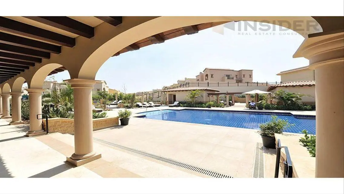 Luxurious 160 sqm Apartment with Lake View