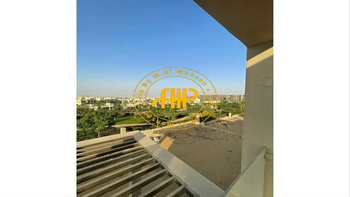Exceptional Opportunity: Standalone Villa at Under-Market Price for Sale in O-West